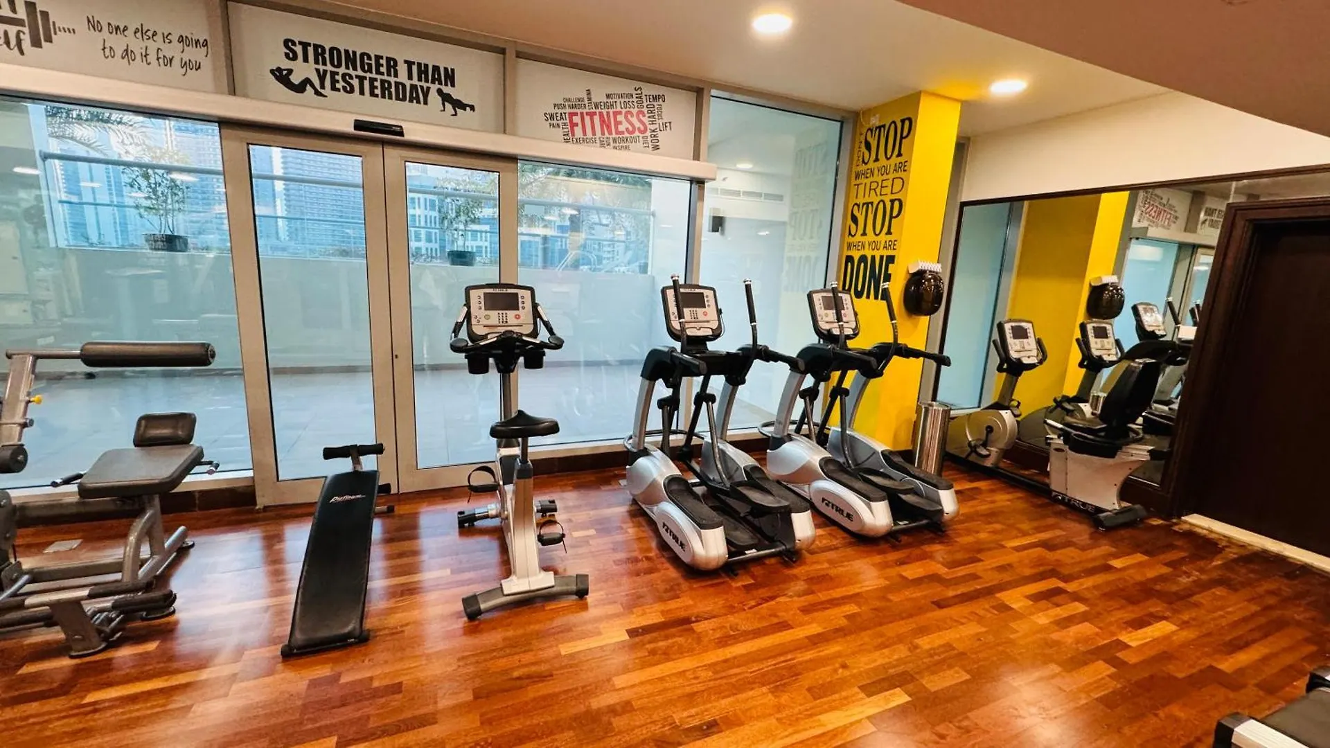 Stylish Fairview Stay In Business Bay Canal View Marasi Drive Dubai Apartment